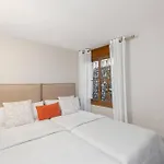 公寓 Perfect Getaway Steps From The And Old Town *