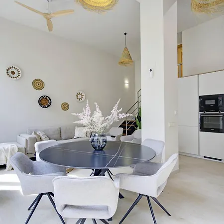 Perfect Getaway Steps From The And Old Town Estepona