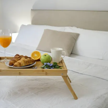 Perfect Getaway Steps From The And Old Town Estepona