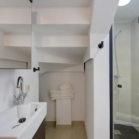 Perfect Getaway Steps From The And Old Town